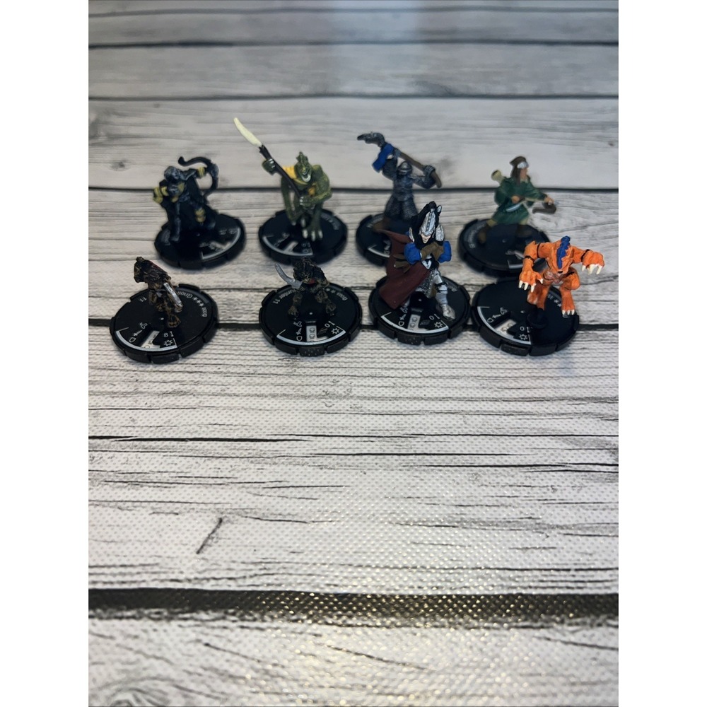 Lot Of 8 VINTAGE Mage Knight Werecat 22 Arman gessep 65 Lord Oren 74
